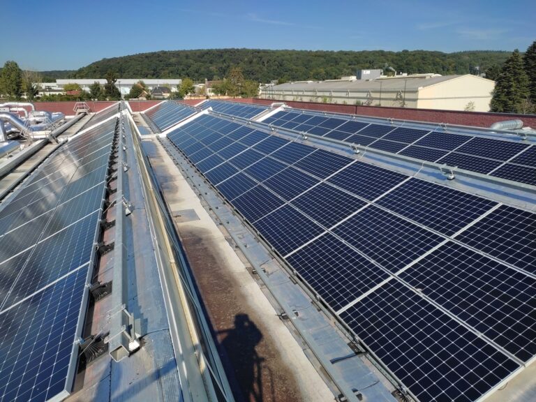 Panneaux-photovoltaiques